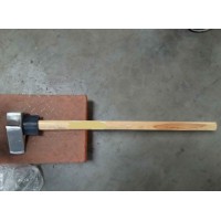 2.5KG柴尖斧錘